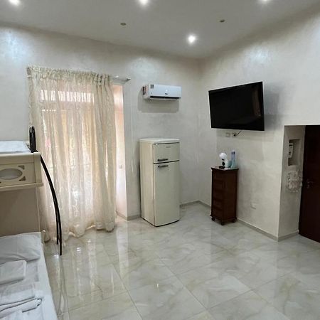 B&B Sasi Наполи Екстериор снимка